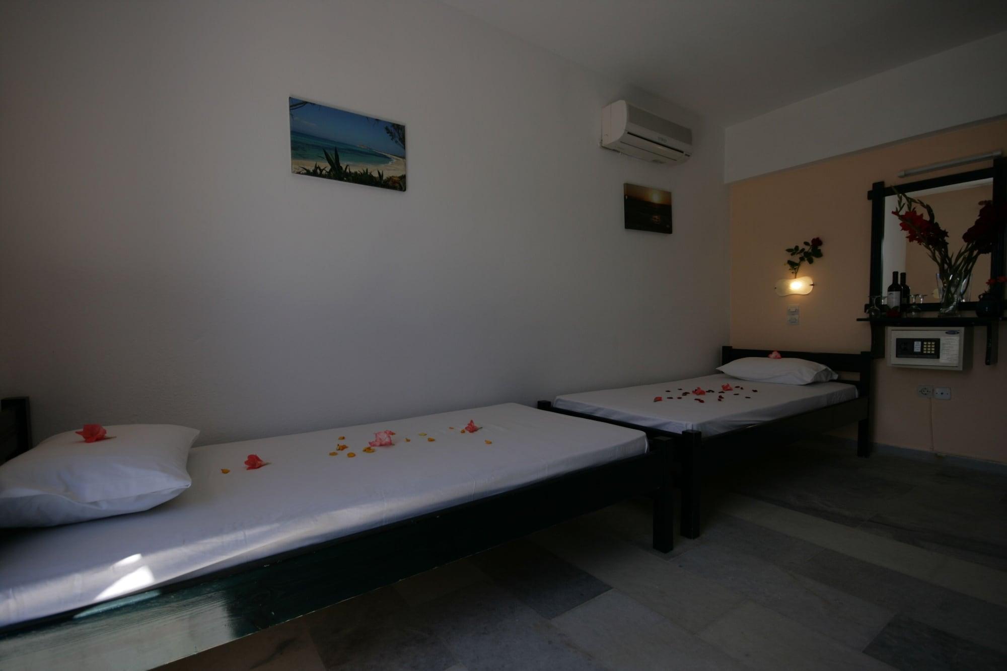 Sunny Beach Studios Naxos City エクステリア 写真